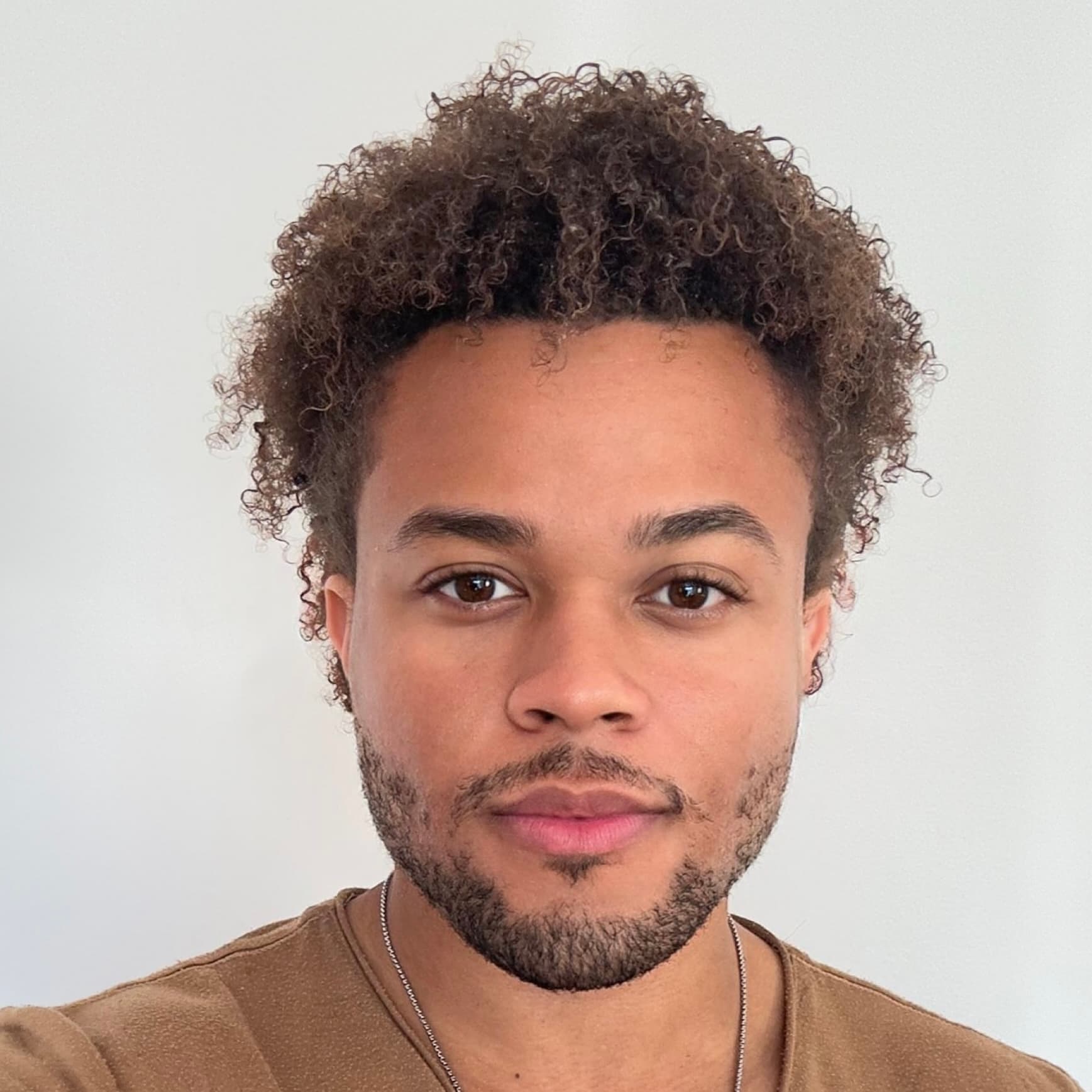 Elione Silves Fernandes